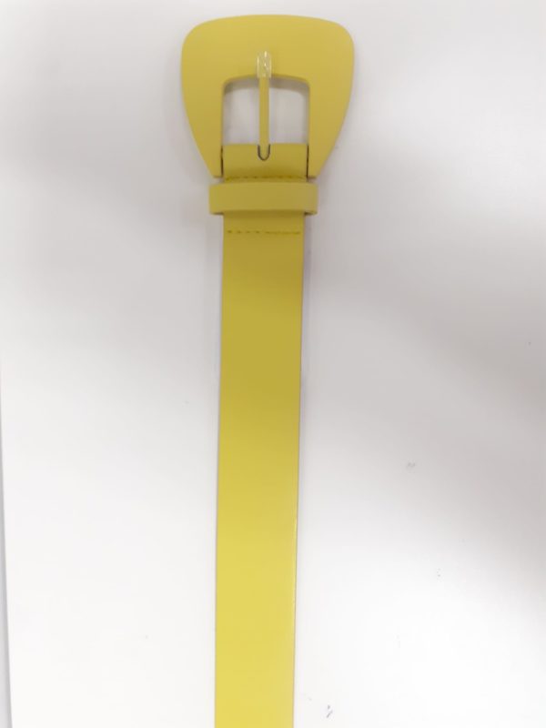Cinturón amarillo limón