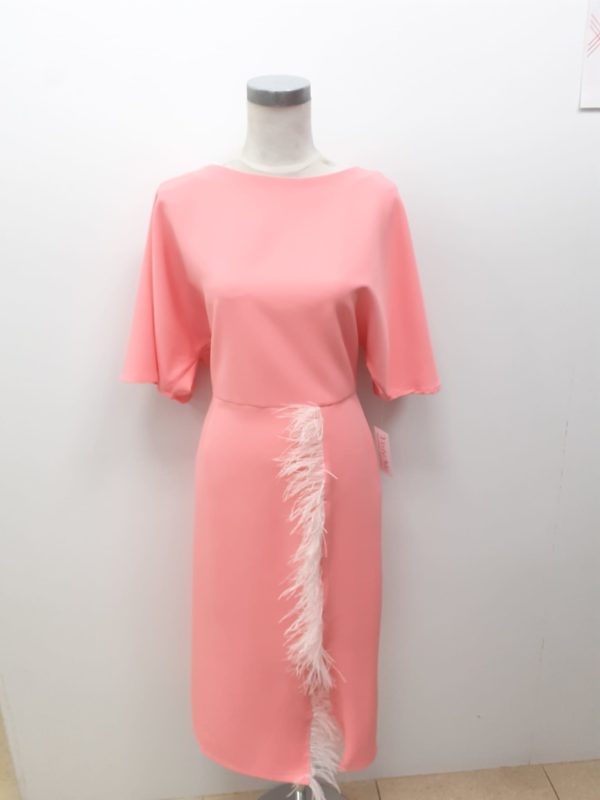 Vestido plumas