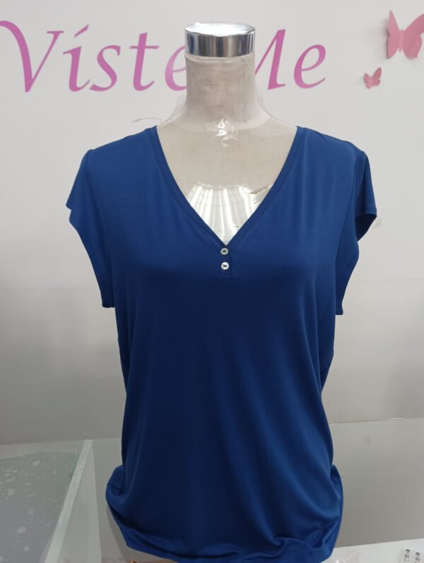 Camiseta botones