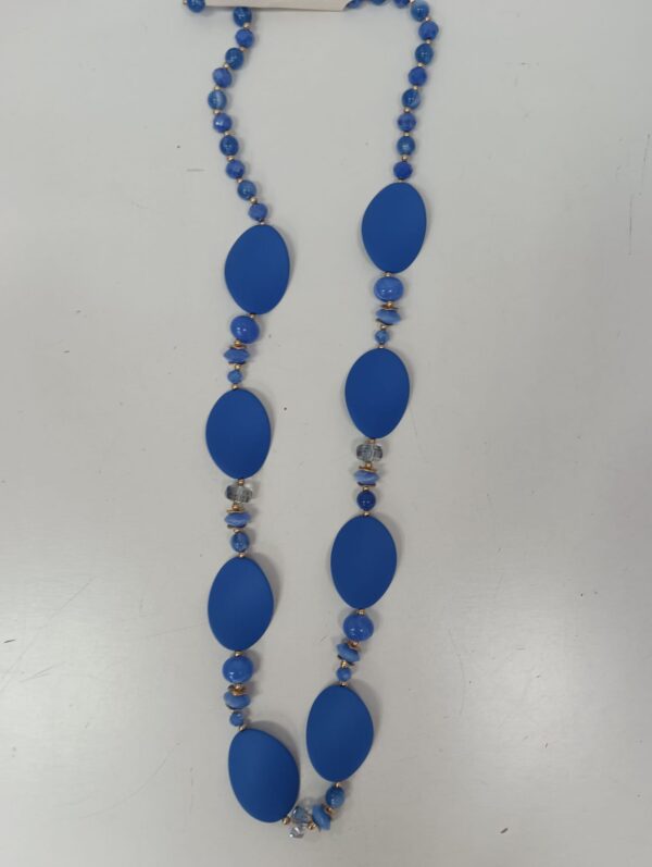 Collar azul