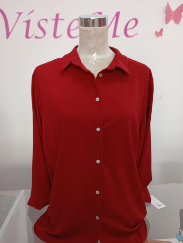 Camisa burdeos