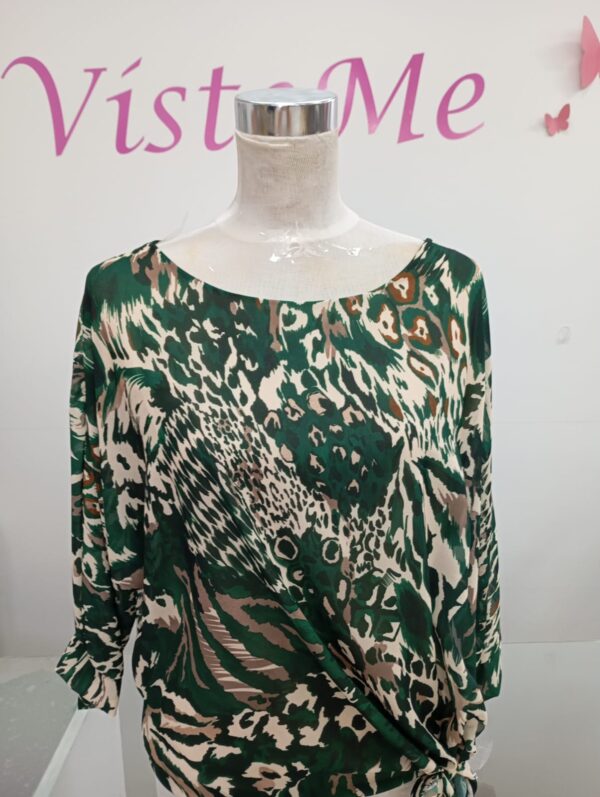 Blusa nudo verde