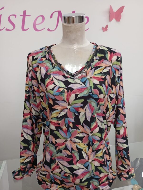 Camiseta flores