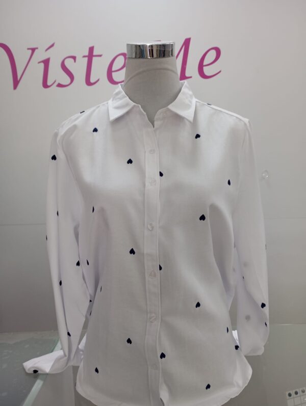 Camisa corazones