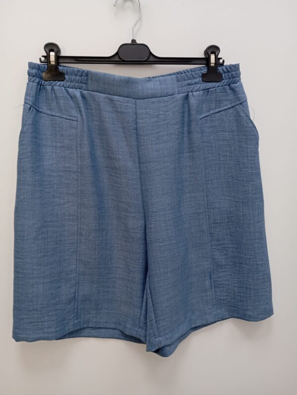 Pantalón corto goma