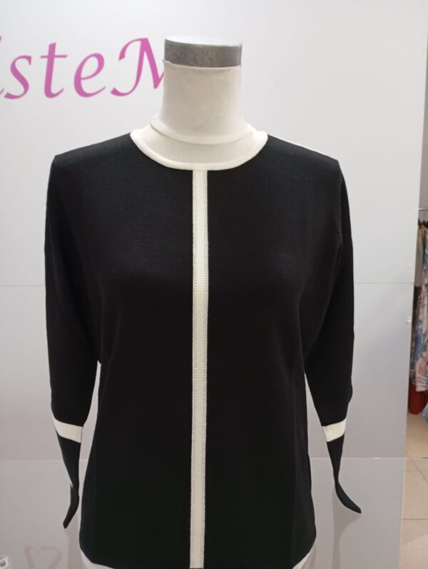 Jersey negro raya blanca
