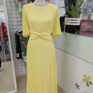 Vestido plisado amarillo